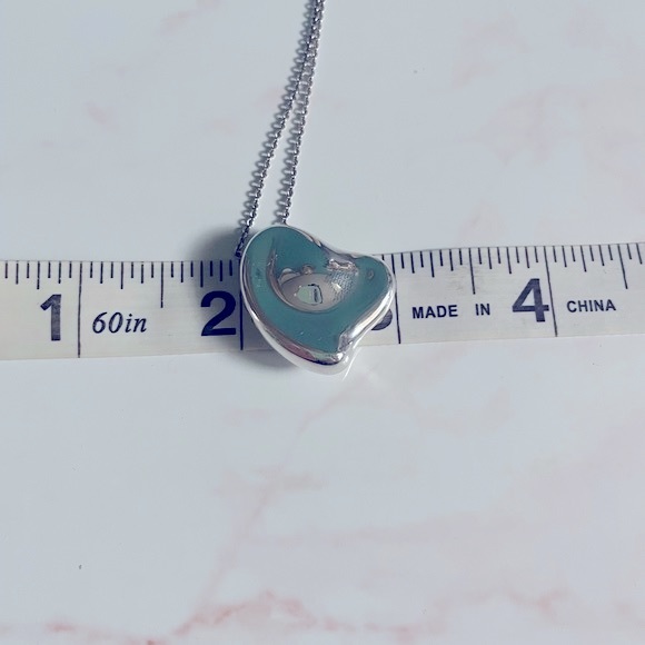 Tiffany & Co. full heart necklace - Picture 4 of 4